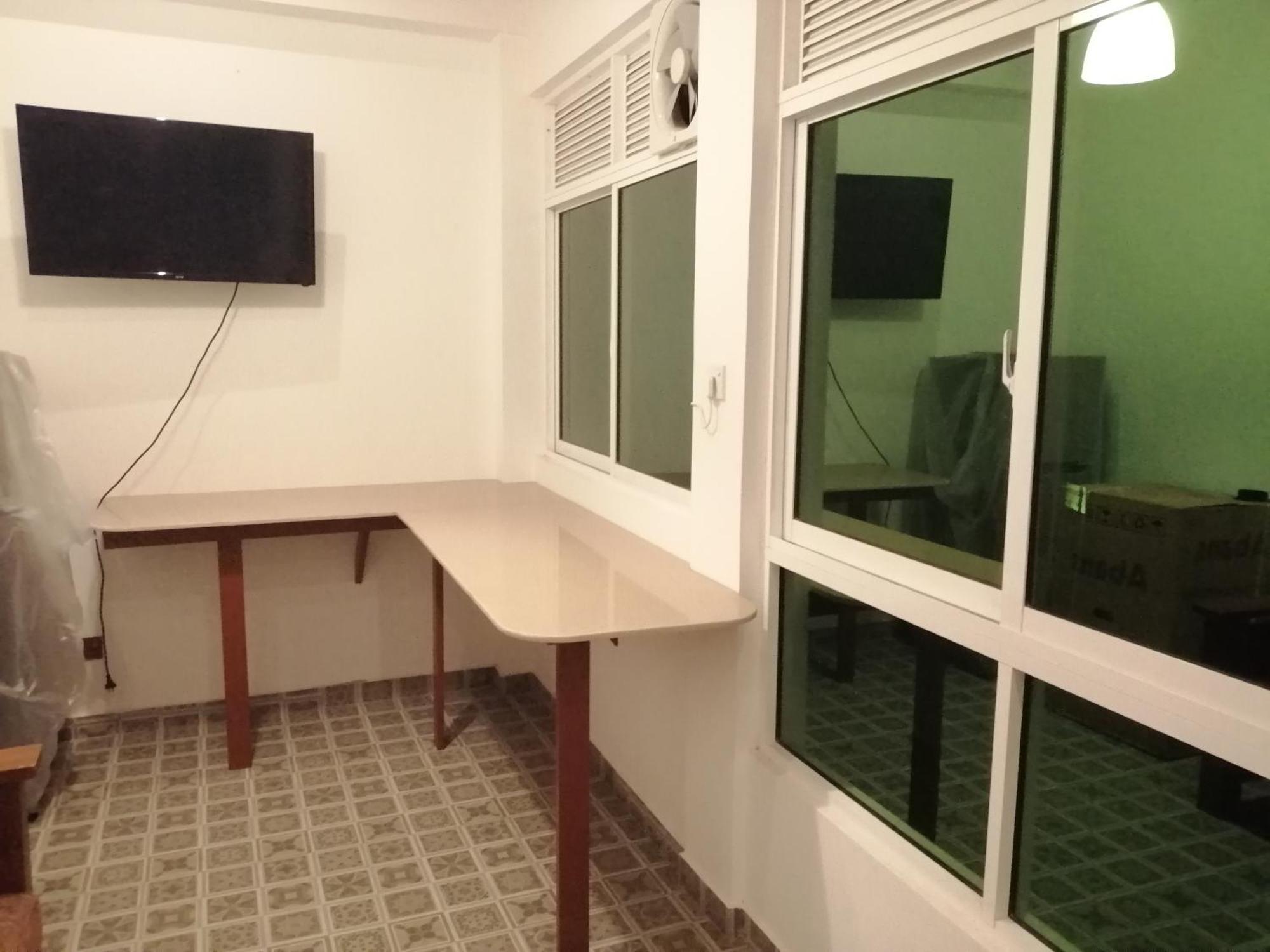 Luxury Apartment The Walkers Nest Канди Екстериор снимка